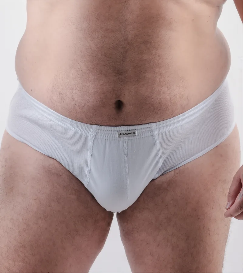 Cueca slip lisa em algodão